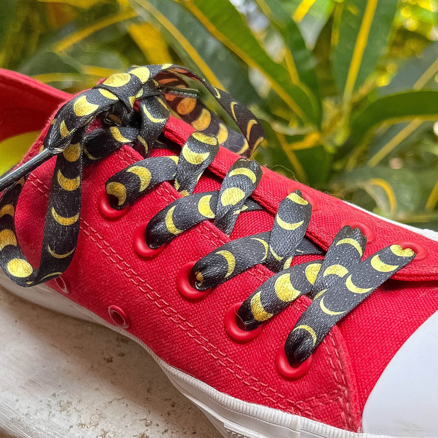 Moon Cycle Shoelaces